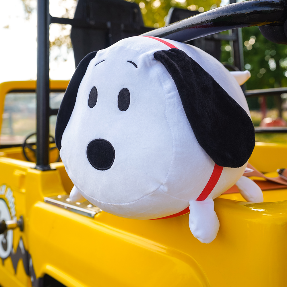 PEANUTS 12 Snoopy Lil Huggy Plush FUN MERCHANDISE ONLINE SHOP