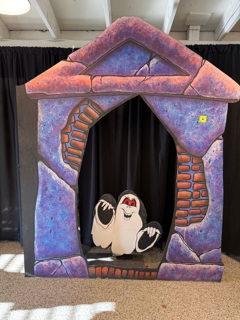 Lot # 22 – Open Crypt - Full Lot