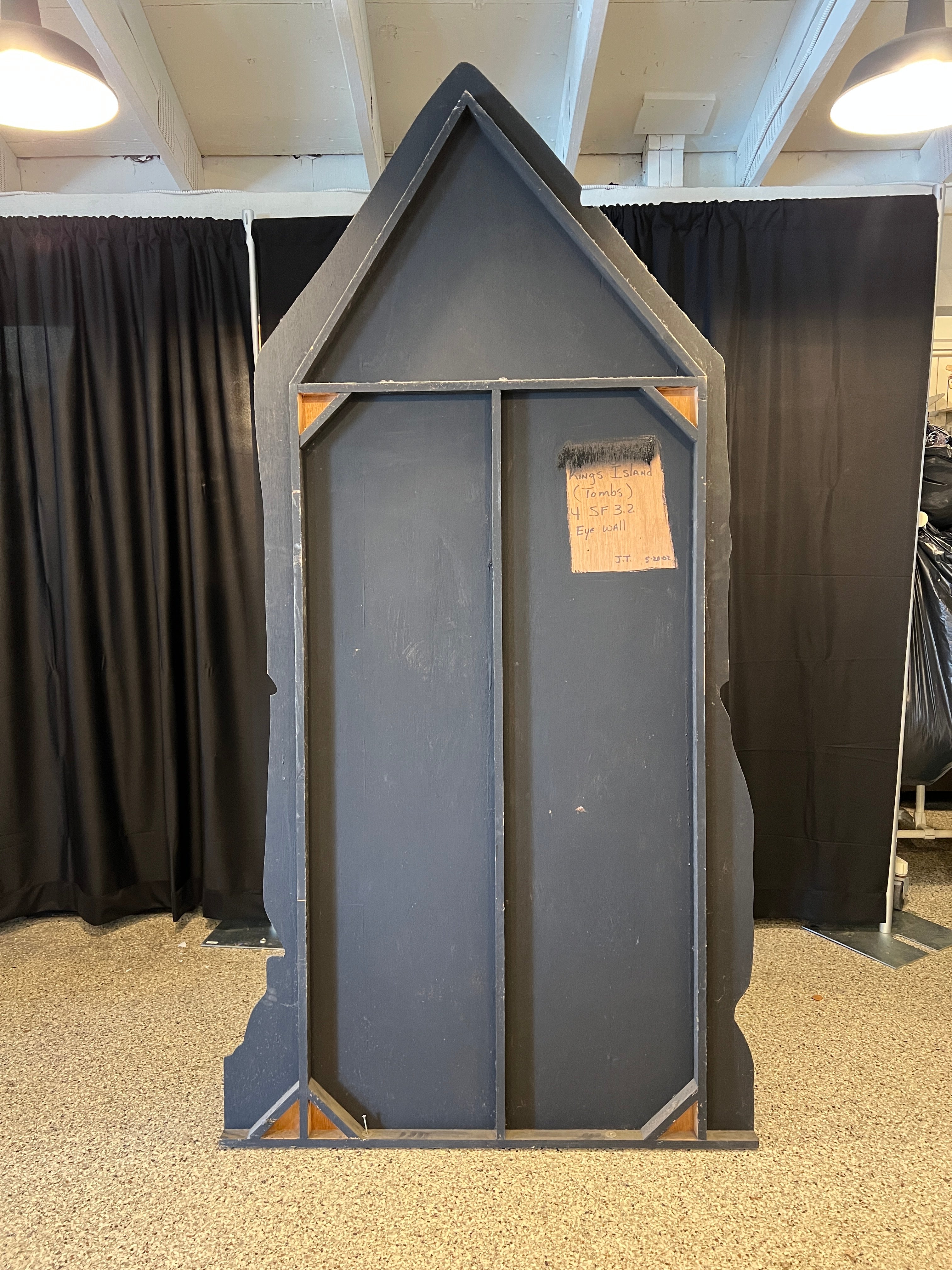 Lot # 24 – Pillar with Eyes - 24.46.1