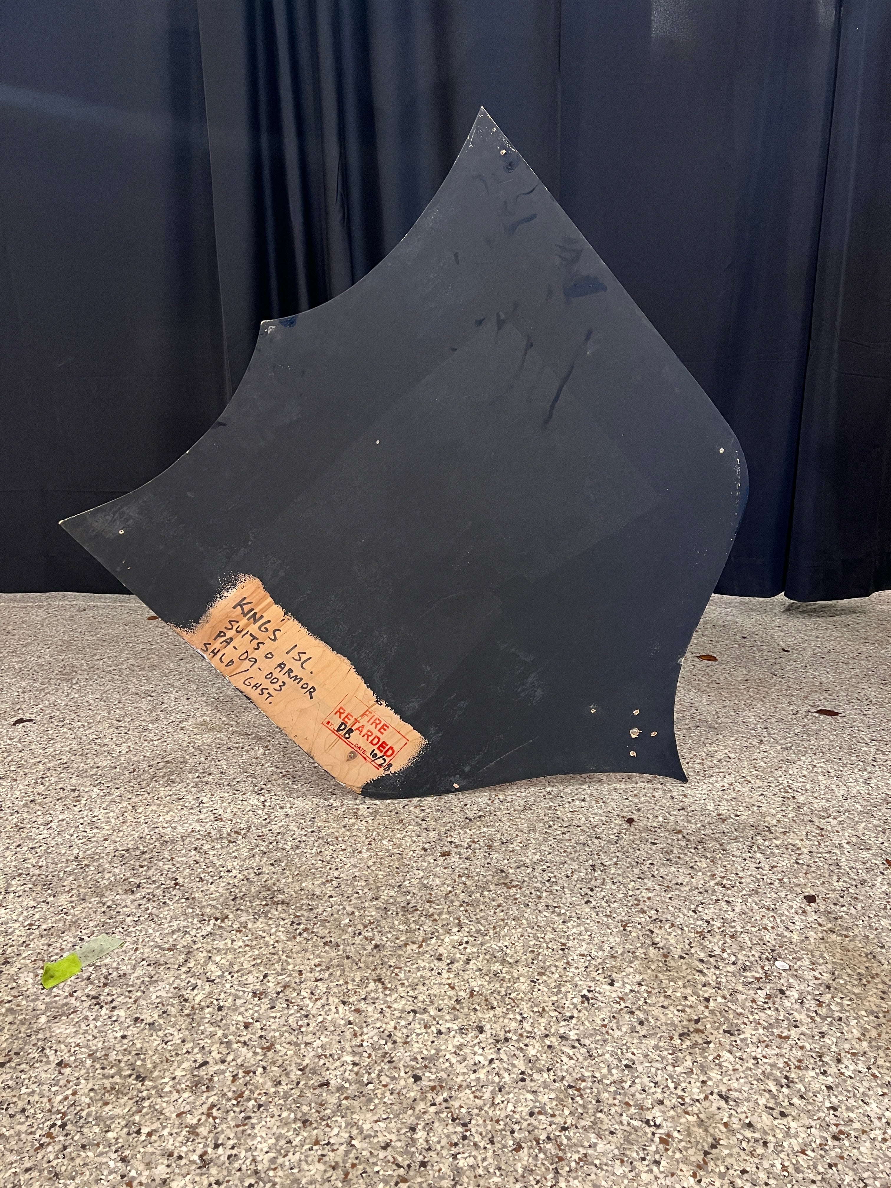 Lot # 35 – Ghostly Decor - 35.72.2