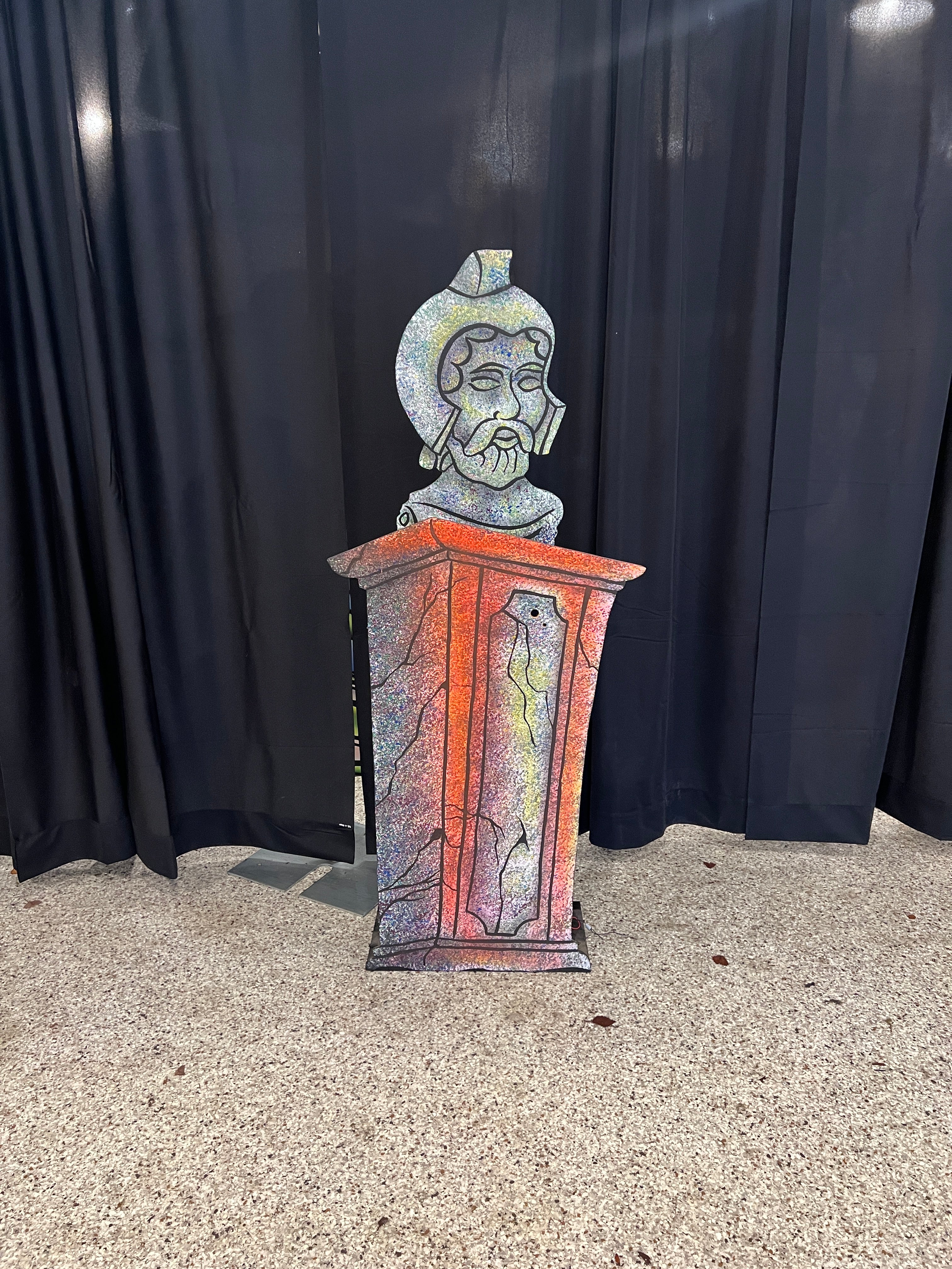 Lot # 35 – Ghostly Decor - 35.79.1