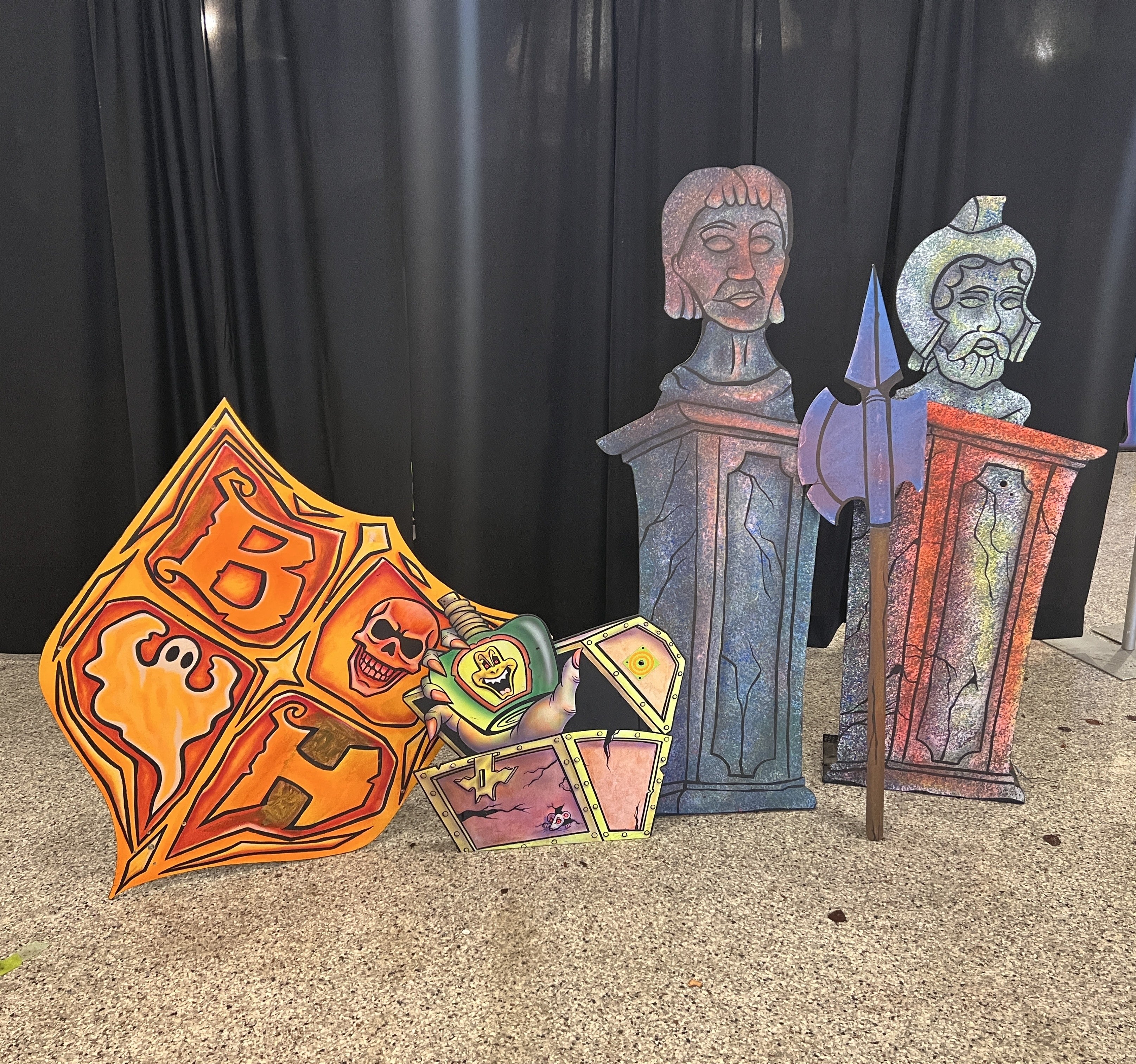 Lot # 35 – Ghostly Decor - Full Lot