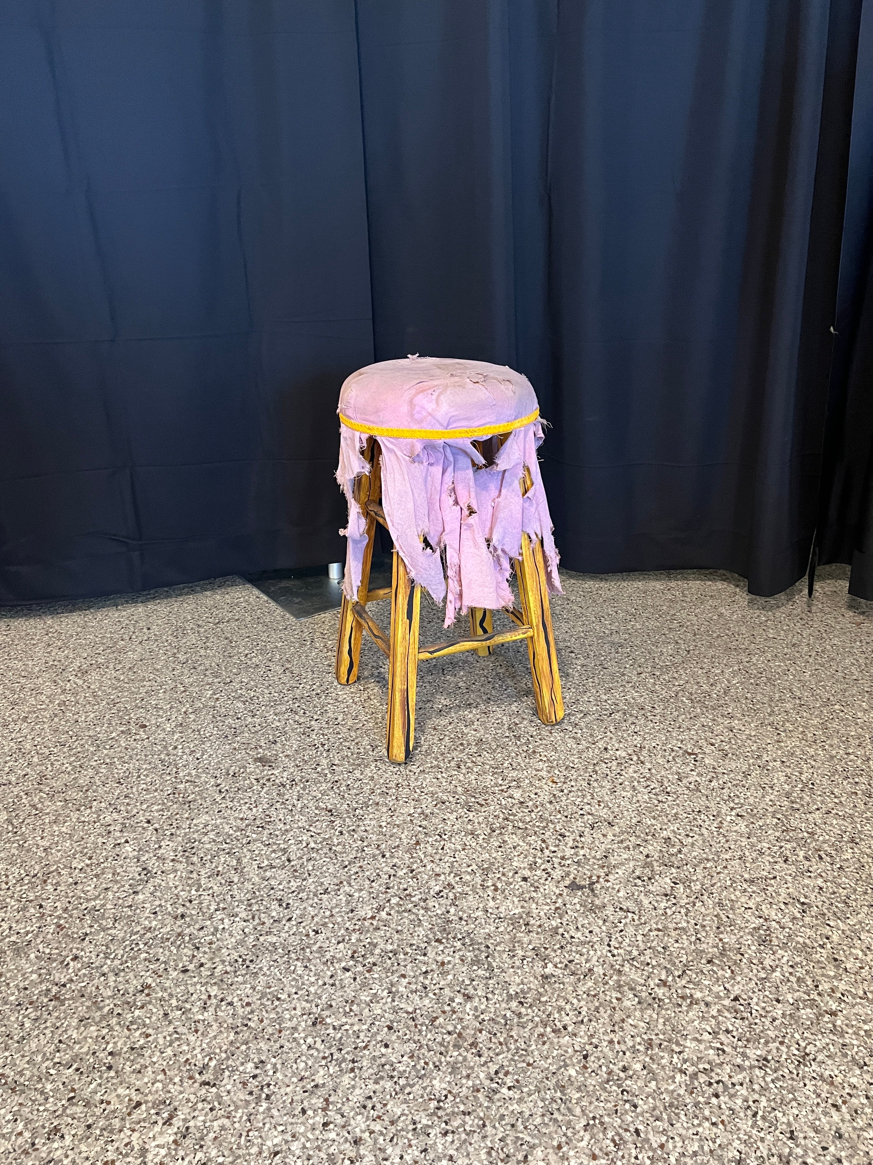 Lot # 50 – Look Your Best - 50.92.2