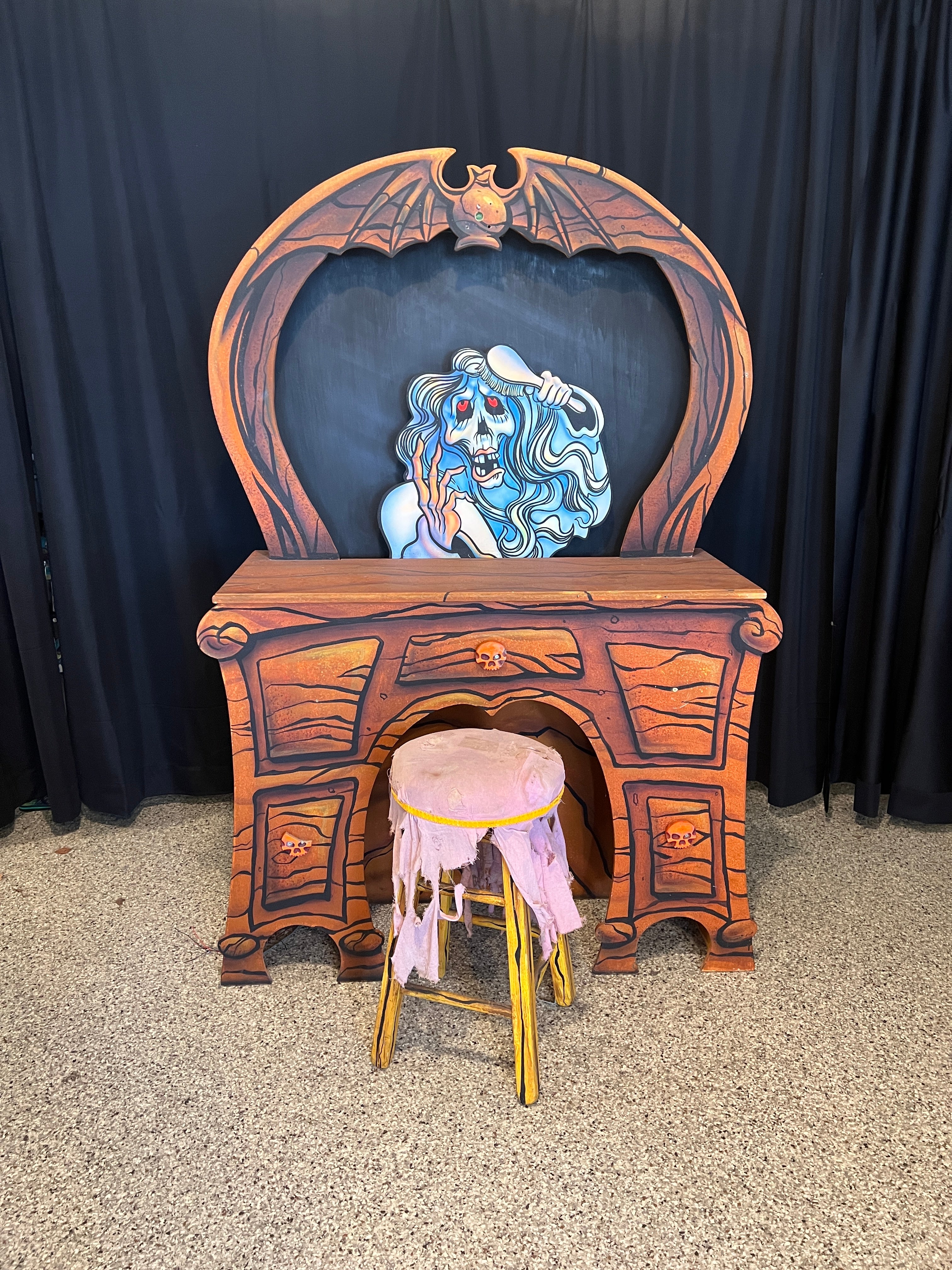 Lot # 50 – Look Your Best - Full Lot