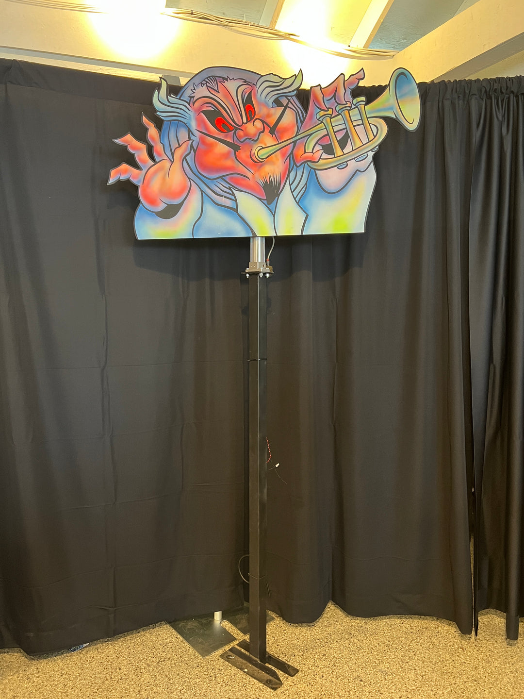 Lot # 63 – Music Fans - 63.114.1