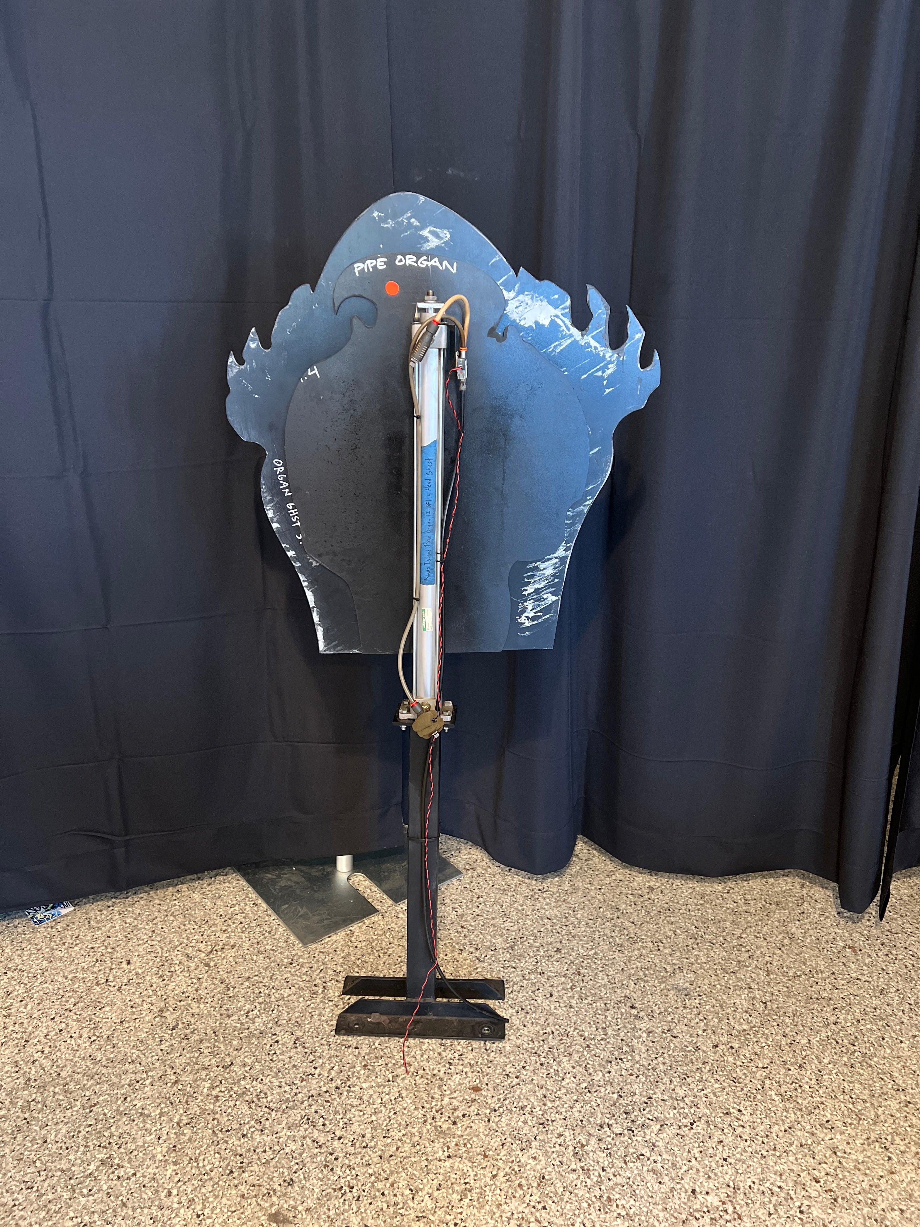 Lot # 63 – Music Fans - 63.115.2