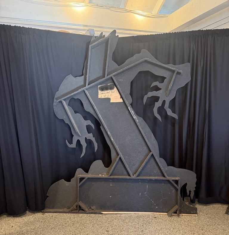 Lot # 7 – Creepy Tree Character #1 - 7.12.1