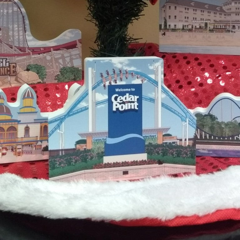 Cedar Point Cat's Meow GateKeeper Shelf Sitter