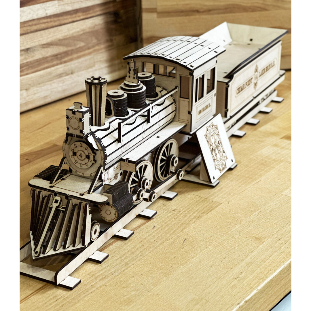Engine - Cedar Ornament Engine - Cedar Ornament